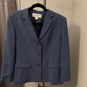 Jones New York Women's Classic Navy Blazer